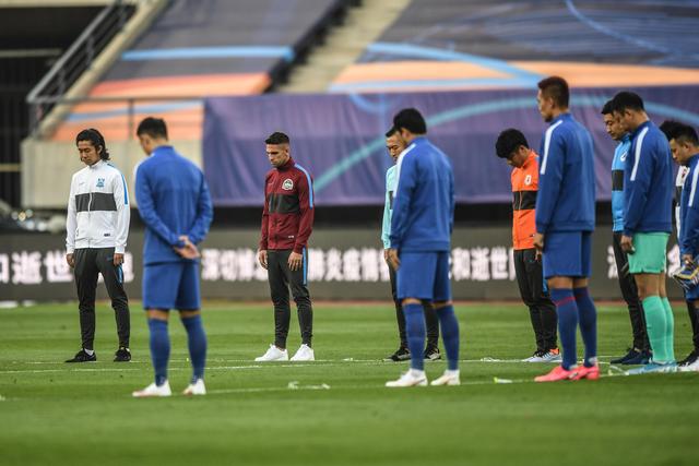双杀！国安1-0送三镇9轮不胜 拉莫斯头槌制胜张稀哲疑似重伤伤退